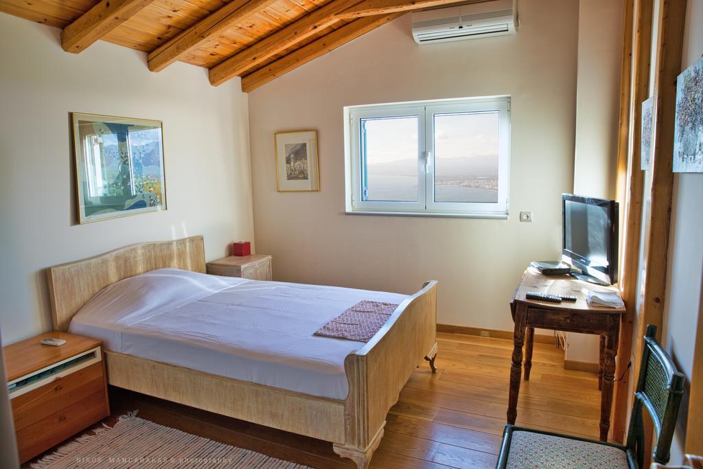 Villa Mos Kalamata Luaran gambar